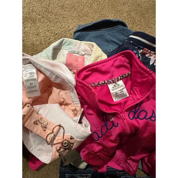 Bundle of Girls Mixes Clothes (Jacket, Dresses, Bottoms) Size 4/4T - Picture 9 of 9
